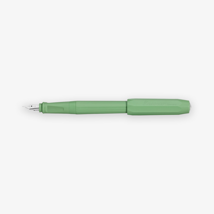 KAWECO PERKEO FOUNTAIN PEN // JUNGLE GREEN