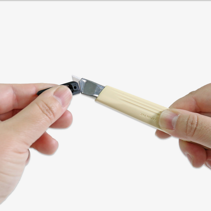 PEN CUTTER // IVORY