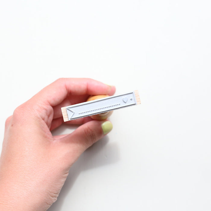RUBBER STAMP // LOVE BANNER