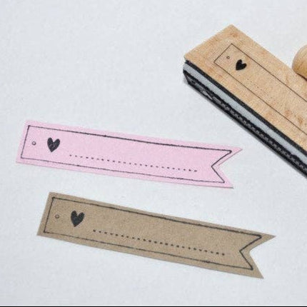 RUBBER STAMP // LOVE BANNER