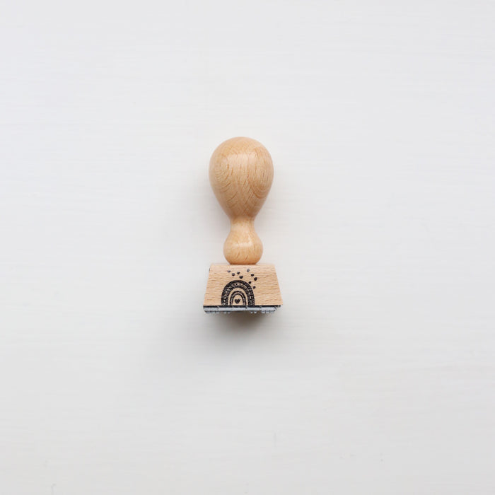 RUBBER STAMP // RAINBOW WITH HEARTS