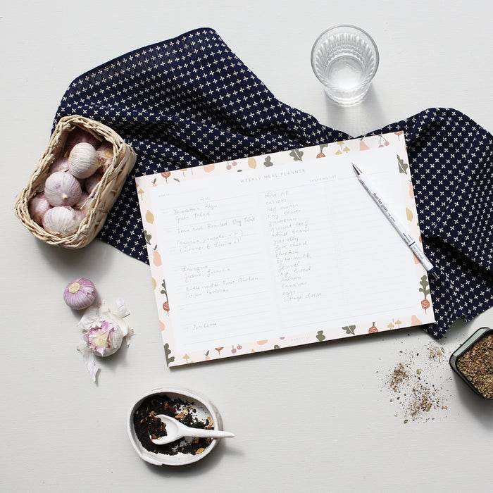 WEEKLY MEAL PLANNER