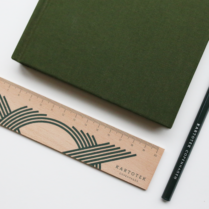 WOODEN RULER 20